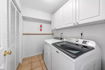 10 Briarwood Dr, Franklin Township, NJ 08873 - Photo 19