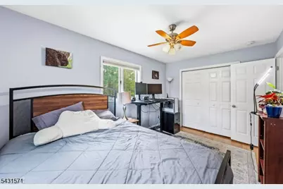 10 Briarwood Dr, Franklin Township, NJ 08873 - Photo 15