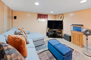 1515 Rose Terrace, Union Township, NJ 07083 - Photo 23