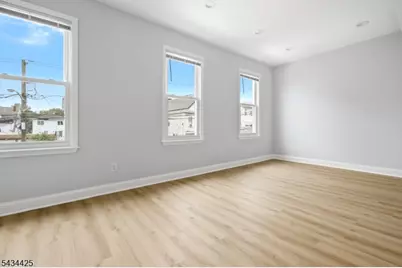 145 Tappan St, Kearny, NJ 07032 - Photo 17
