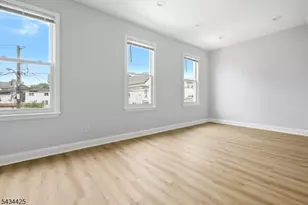 145 Tappan St, Kearny, NJ 07032 - Photo 17