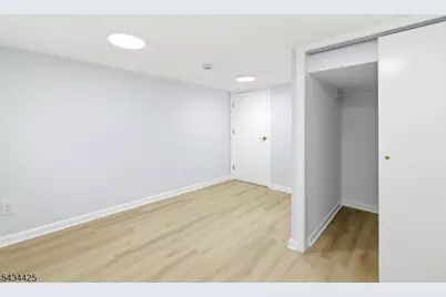 145 Tappan St, Kearny, NJ 07032 - Photo 7