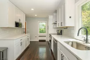 17 Torden Pl, Rockaway Township, NJ 07866 - Photo 3