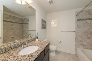 36 Elston Ct, Wanaque, NJ 07420 - Photo 17