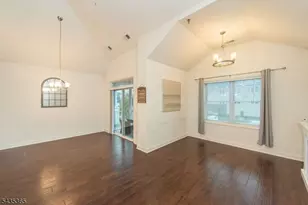 36 Elston Ct, Wanaque, NJ 07420 - Photo 11