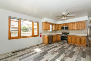 3 Vivian Ct, Fair Lawn, NJ 07410 - Photo 13