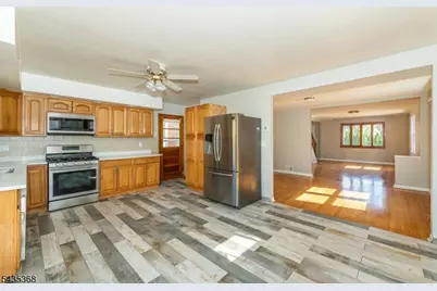 3 Vivian Ct, Fair Lawn, NJ 07410 - Photo 17