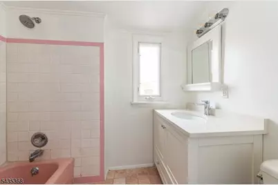 3 Vivian Ct, Fair Lawn, NJ 07410 - Photo 23