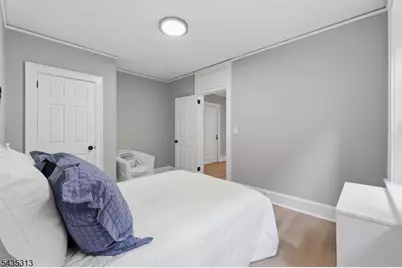 49 Park Ave #5, Bloomfield Twp., NJ 07003 - Photo 7
