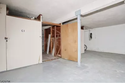 605 Grove St #2, Clifton, NJ 07013 - Photo 35