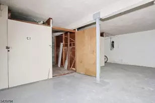 605 Grove St, Clifton, NJ 07013 - Photo 35