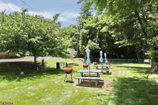 605 Grove St, Clifton, NJ 07013 - Photo 39
