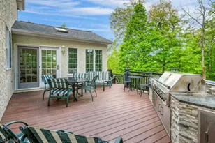 15 Sky Top Dr, Denville, NJ 07834 - Photo 5