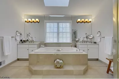 15 Skytop Dr, Denville, NJ 07834 - Photo 41