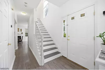 216 Barringer Dr, Nutley, NJ 07110 - Photo 7