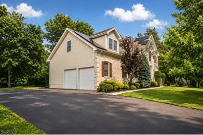 111 Delmonico Ave, Franklin Township, NJ 08873 - Photo 5