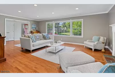 46 Londonderry Way, Summit, NJ 07901 - Photo 11