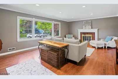 46 Londonderry Way, Summit, NJ 07901 - Photo 13