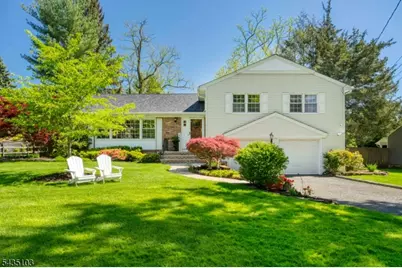 46 Londonderry Way, Summit, NJ 07901 - Photo 1