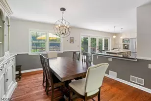 46 Londonderry Wy, Summit, NJ 07901 - Photo 9