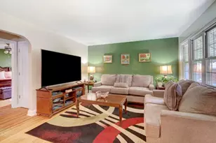 610 Laurita St, Linden, NJ 07036 - Photo 3