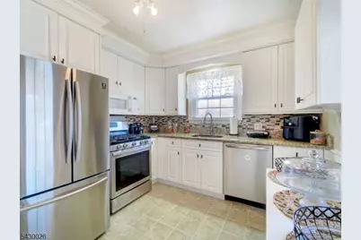 610 Laurita St, Linden, NJ 07036 - Photo 7