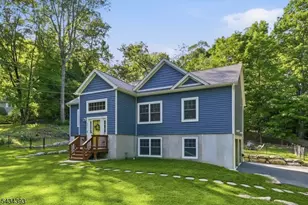 461 Westbrook Rd, Ringwood, NJ 07456 - Photo 3