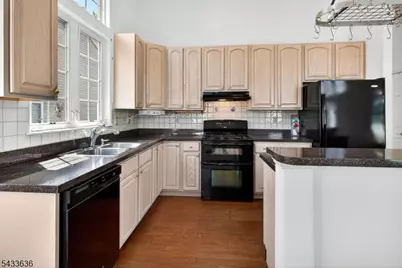 11 Valley Stream Pl, Barnegat Twp., NJ 08005 - Photo 7