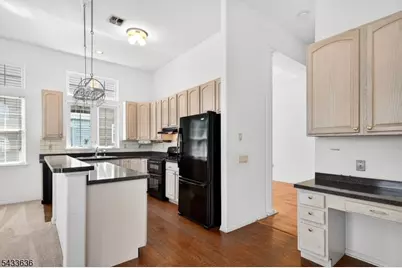 11 Valley Stream Pl, Barnegat Twp., NJ 08005 - Photo 13