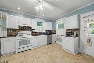 715 Cornelia St, Boonton Town, NJ 07005 - Photo 11