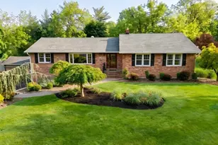 31 Samuel Dr, Raritan Township, NJ 08822 - Photo 1