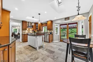 31 Samuel Dr, Raritan Township, NJ 08822 - Photo 15