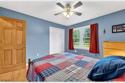 31 Samuel Dr, Raritan Township, NJ 08822 - Photo 19