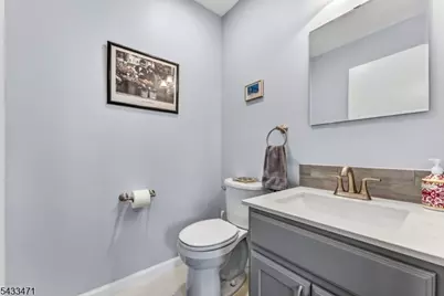 31 Samuel Dr, Raritan Township, NJ 08822 - Photo 11