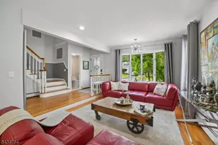 12 Lee Rd, Livingston, NJ 07039 - Photo 7