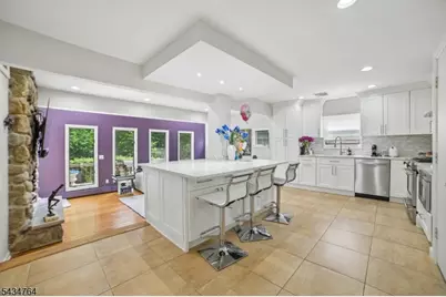 12 Lee Rd, Livingston, NJ 07039 - Photo 3