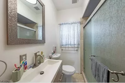 1058 Fanny St, Elizabeth, NJ 07201 - Photo 9