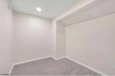 11196 Dell Pl, Stanhope, NJ 07874 - Photo 19