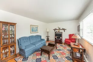 1 Aspen Rd, Ringwood, NJ 07456 - Photo 3