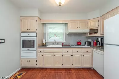 1 Aspen Rd, Ringwood, NJ 07456 - Photo 9