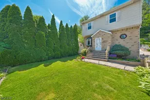 562 Valley Rd, Clifton, NJ 07013 - Photo 5