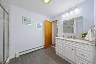 562 Valley Rd, Clifton, NJ 07013 - Photo 27