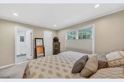 2601 Pinhorn Dr, Bridgewater Twp., NJ 08807 - Photo 19
