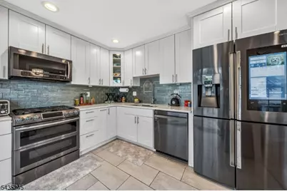 2601 Pinhorn Dr, Bridgewater Twp., NJ 08807 - Photo 11