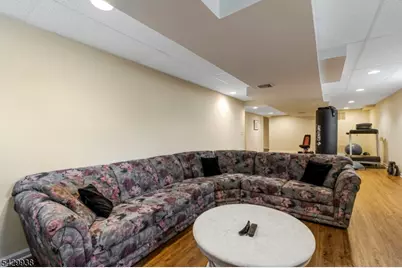 6 Sally Ct, Bridgewater Twp., NJ 08807 - Photo 35