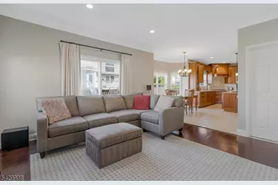 6 Sally Ct, Bridgewater Twp., NJ 08807 - Photo 11