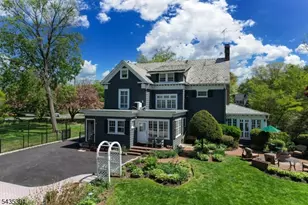 972 Kensington Ave, Plainfield, NJ 07060 - Photo 1