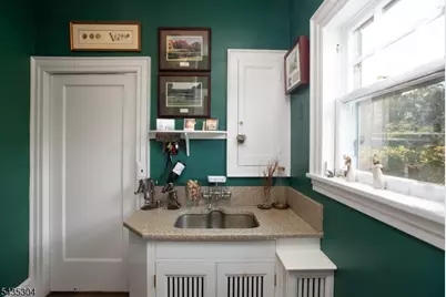 972 Kensington Ave, Plainfield, NJ 07060 - Photo 13