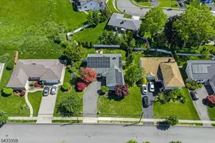 32 Brantwood Pl, Clifton, NJ 07013 - Photo 33