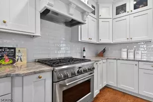 921 Harding St, Westfield, NJ 07090 - Photo 17